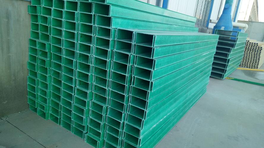 供應(yīng)克拉瑪依復(fù)合環(huán)氧樹脂橋架玻璃鋼電纜槽 廠家批發(fā)| 東商網(wǎng)